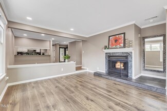 720 Bishops Park Dr Unit 203, Raleigh, NC 27605
