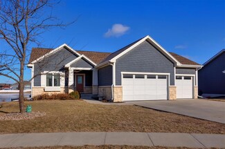 1604 Lowell St, Granger, IA 50109