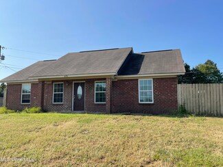 478 Old Benton Rd, Yazoo City, MS 39194