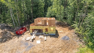 88 Rosewood Ln, Milton, VT 05468
