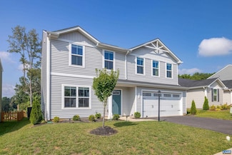 132 White Birch Rd, Waynesboro, VA 22980