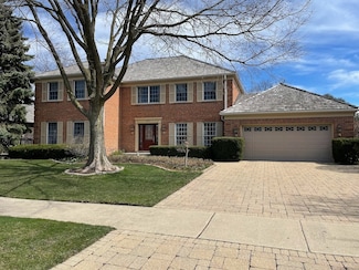 2457 Saranac Ln, Glenview, IL 60026