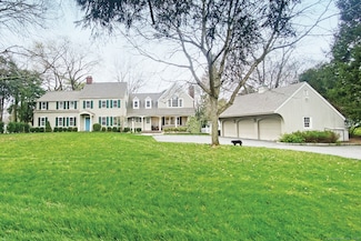 95 Compo Rd N, Westport, CT 06880