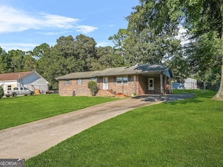 114 Woodcrest Dr, Griffin, GA 30223