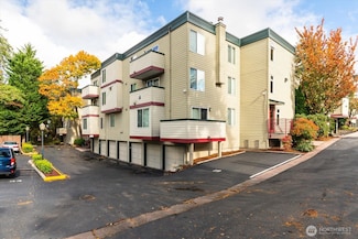 18102 15th Ave NE Unit A302, Shoreline, WA 98155