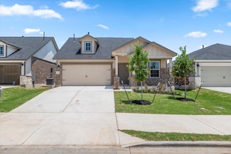 461 Alamito Ave, Kyle, TX 78640