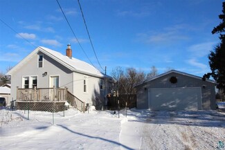 804 N Robin Ave, Duluth, MN 55811