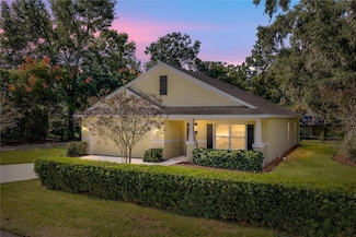 13907 9th St, Dade City, FL 33525