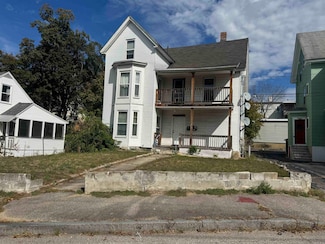 33 Malvern St, Manchester, NH 03104