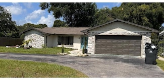 620 Lithia Pinecrest Rd, Brandon, FL 33511