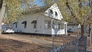 72 College St, Chicopee, MA 01020