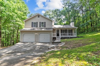2733 Oakwood Dr, Loganville, GA 30052