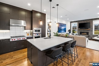 85 Woodmont Cir, River Vale, NJ 07675
