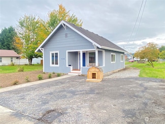 739 SW Pacific Ave, Chehalis, WA 98532