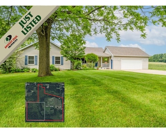 81280 68th St, Watervliet, MI 49098