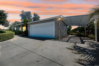 224 Astro Ct, Vista, CA 92083