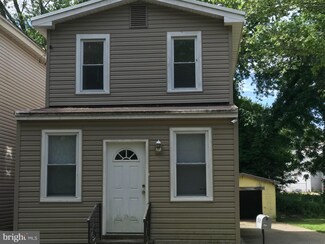 3516 Farragut Ave, Camden, NJ 08105