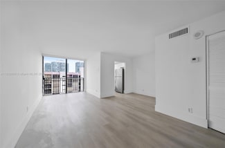 17021 N Bay Rd Unit 1025, Sunny Isles Beach, FL 33160