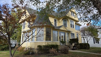 801 7th St, La Salle, IL 61301