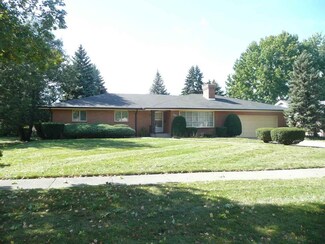 113 N Tuxedo Dr, South Bend, IN 46615