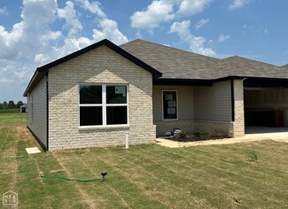 5512 Mariposa Grove Dr, Jonesboro, AR 72401