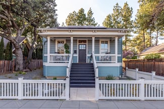 467 University Ave, Los Gatos, CA 95032