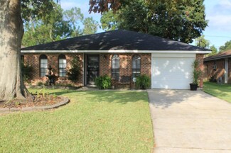 106 Dianne Dr, Saint Rose, LA 70087