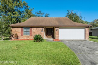 10930 Steeding Horse Dr, Jacksonville, FL 32257