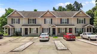 2009 Sherwood St, Greensboro, NC 27403