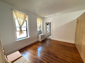 144-44 Sanford Ave Unit 3, Flushing, NY 11355