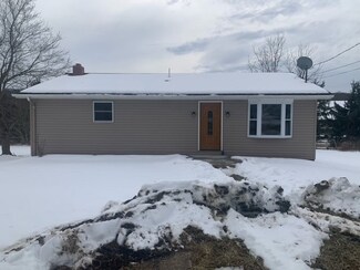 198 Glen Eden Rd, Rochester, PA 15074