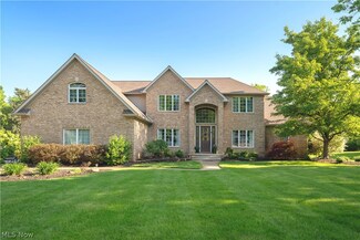 4160 E Laurel Ridge Dr, Port Clinton, OH 43452