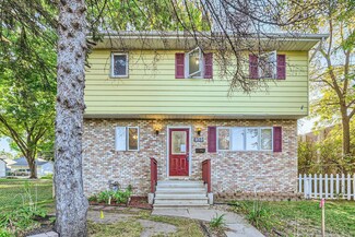 939 8th Ave S, South Saint Paul, MN 55075