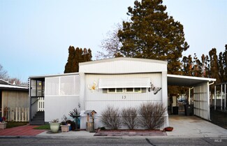 1715 W Flamingo Ave Trlr13, Nampa, ID 83651