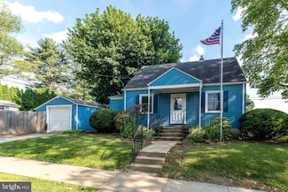 321 Willow Rd, Hellertown, PA 18055