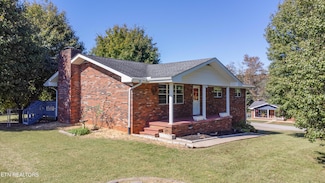 567 Academy Dr, Seymour, TN 37865