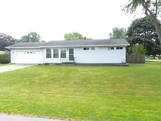 2865 Carrie Ln, Saint Joseph, MI 49085