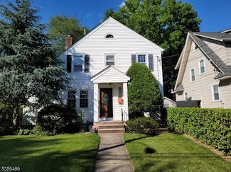 61 Southern Slope Dr, Millburn, NJ 07041