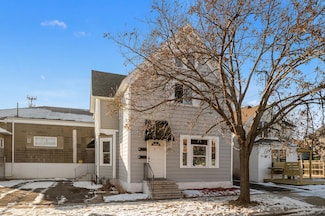 624 James Ave, Saint Paul, MN 55102