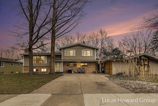 2308 Edgewood Ave SE, Grand Rapids, MI 49546