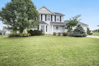 54213 Maple Wood Ct, Paw Paw, MI 49079