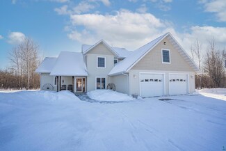 4006 Five Corners Rd, Hermantown, MN 55811