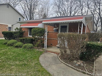 3238 Parker Dr, Royal Oak, MI 48073