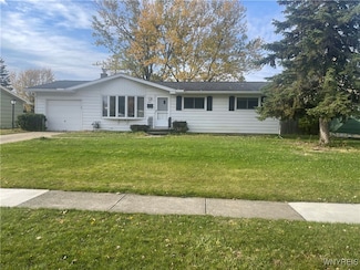 406 Brookwood Dr, Hamburg, NY 14075