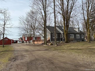 4131 Wellman Line Rd, Brown City, MI 48416