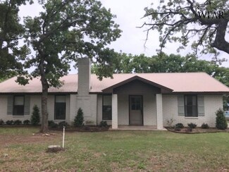 2309 Casino Rd, Nocona, TX 76255