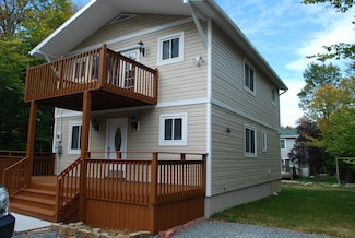 1117 Knollwood Dr, Tobyhanna, PA 18466