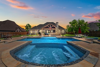 1308 Whisper Willows Dr, Haslet, TX 76052