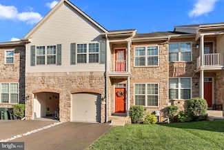 4 Bowman Dr, Feasterville Trevose, PA 19053