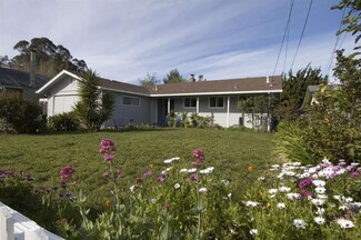 115 Hagemann Ave, Santa Cruz, CA 95062